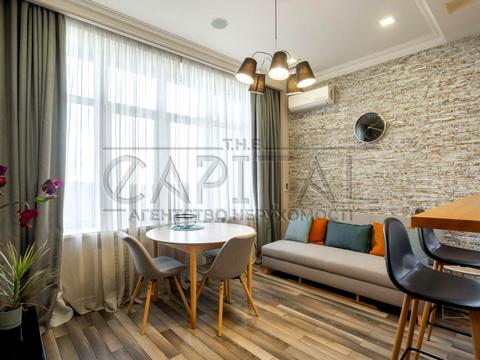 квартира по адресу Андрея Верхогляда ул. (Михайла Драгомирова), 9