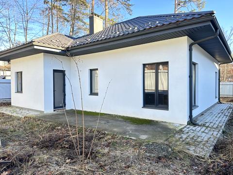 будинок за адресою Композиторів вул.