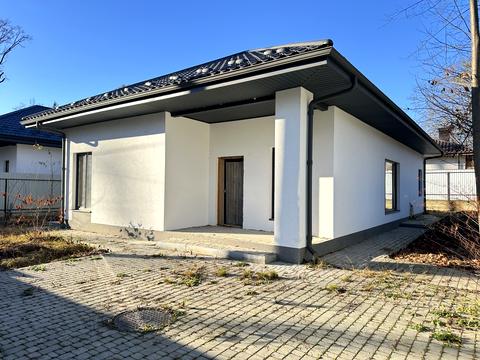 будинок за адресою Композиторів вул.