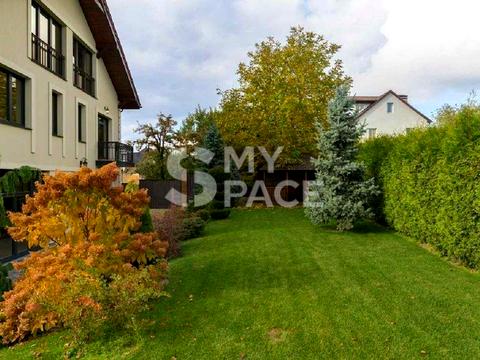 будинок за адресою Добрий Шлях вул.