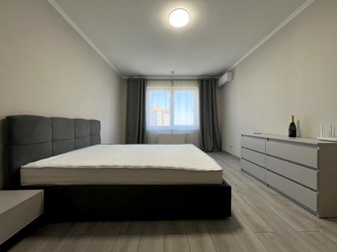 квартира за адресою Софії Русової вул., 7-А