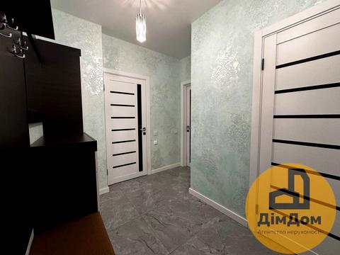 квартира за адресою Героїв Крут вул., 8