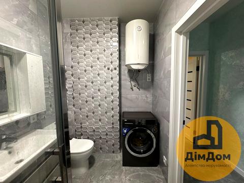 квартира за адресою Героїв Крут вул., 8