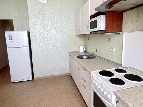 квартира за адресою Володимира Івасюка просп. (Героїв Сталінграду), 6-А