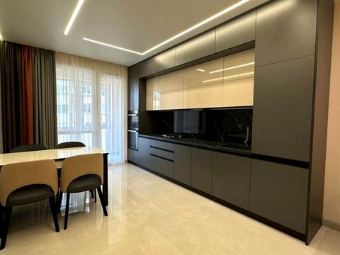 квартира по адресу Угорская ул., 12