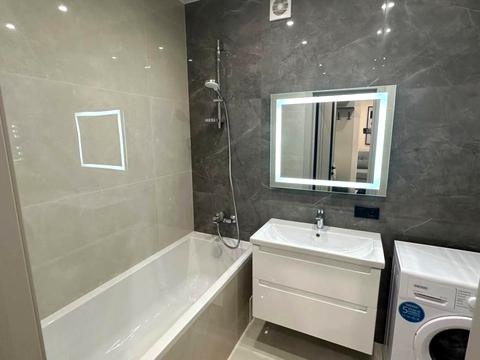 квартира по адресу Угорская ул., 12