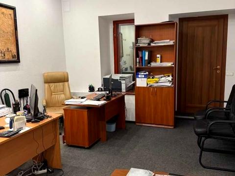 комерційна за адресою Олеся Гончара вул., 55