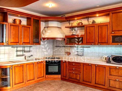 будинок за адресою смт. Козин, Старокиївська вул.