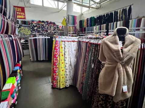 комерційна за адресою Київ, Братства Тарасівців вул. (Декабристів), 7