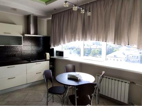 квартира за адресою Михайла Грушевського вул., 34-А