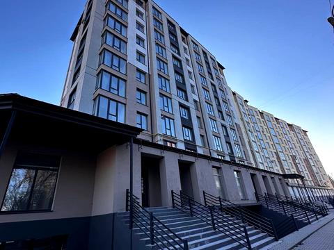 квартира за адресою Чорновола вул., (Будинок 1)