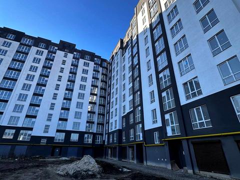 квартира за адресою Чорновола вул., (Будинок 1)