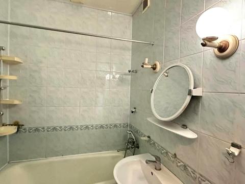 квартира за адресою Броварна вул., 14