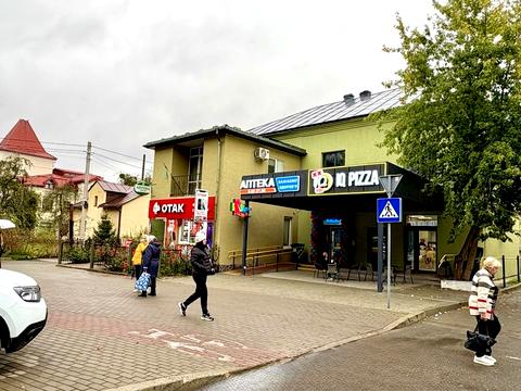 комерційна за адресою Михайла Грушевського вул., 38А