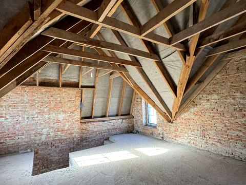 квартира за адресою Григоренка вул., 16