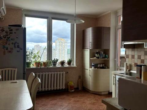 квартира за адресою Олени Пчілки вул., 2-А