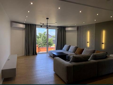 будинок за адресою Яблунева вул., 27