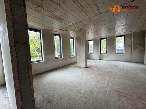 комерційна за адресою Вовчинецька вул., 227M