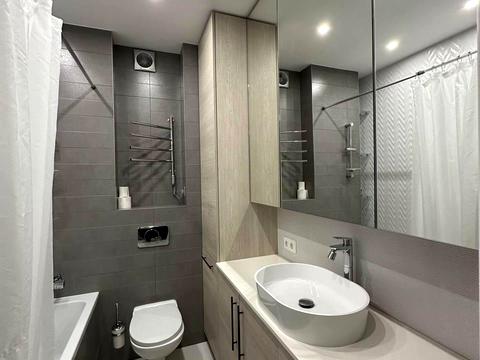 квартира за адресою Каховська вул., 56