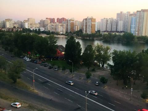 квартира по адресу Ревуцкого ул., 5