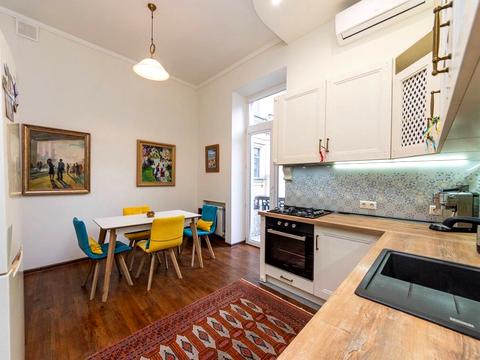 квартира по адресу Евгения Чикаленко ул. (Пушкінська), 28/9