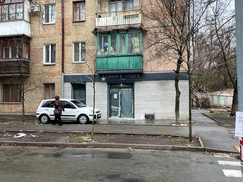 комерційна за адресою Німанська вул., 5