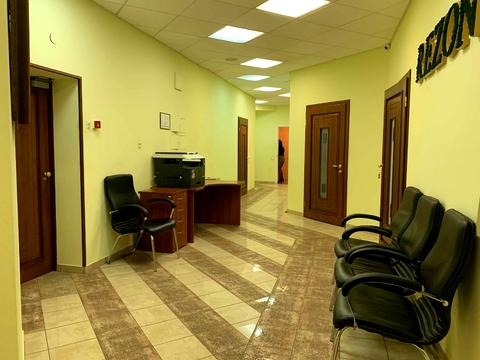 комерційна за адресою Велика Васильківська вул. (Червоноармійська), 64