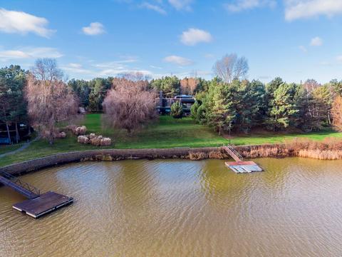 будинок за адресою с. Лебедівка, Центральна