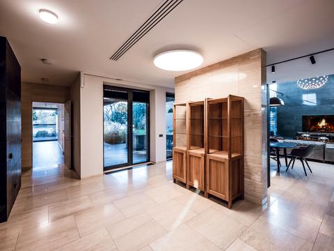 будинок за адресою с. Лебедівка, Центральна