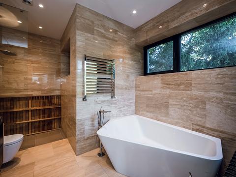 будинок за адресою с. Лебедівка, Центральна