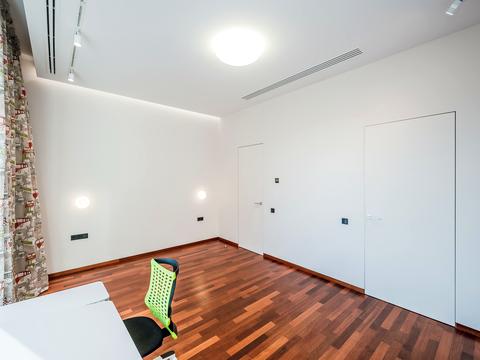 будинок за адресою с. Лебедівка, Центральна