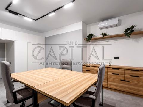 комерційна за адресою Євгена Чикаленка вул. (Пушкінська), 20