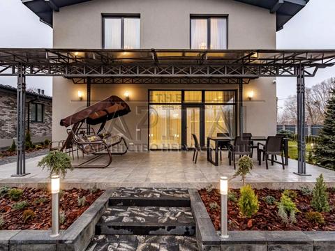 будинок за адресою Київ, Лазурна вул.