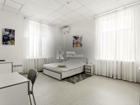 коммерческая по адресу Вадима Гетьмана ул., 2