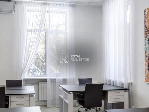 коммерческая по адресу Вадима Гетьмана ул., 2