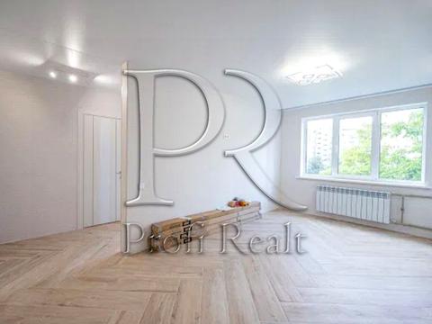 квартира за адресою Володимира Івасюка просп. (Героїв Сталінграду), 54-А