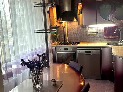 квартира за адресою Героїв Дніпра вул., 32