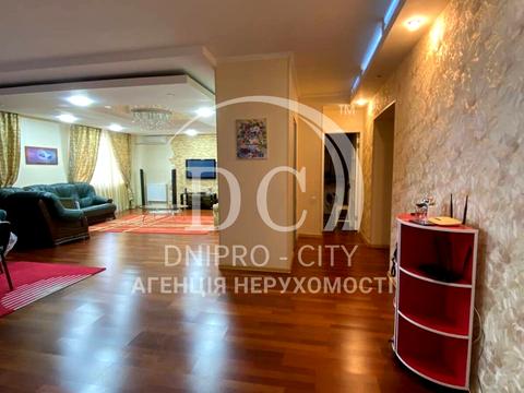 квартира за адресою Братів Горобців вул. (Дмитра Кедріна), 53-А