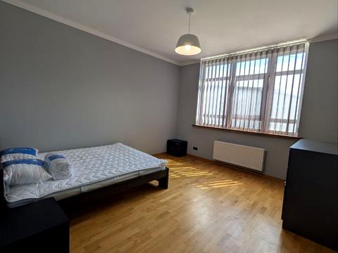 квартира по адресу Зеленая ул., 119