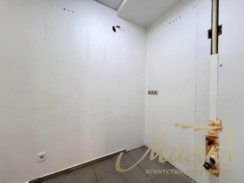 комерційна за адресою Київ, Богдана Хмельницького вул., 52