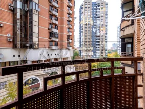 квартира за адресою Старонаводницька вул., 13