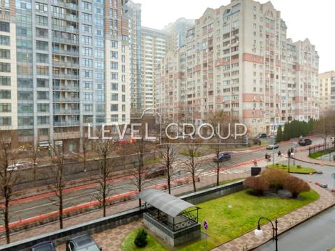 квартира по адресу Андрея Верхогляда ул. (Михайла Драгомирова), 3