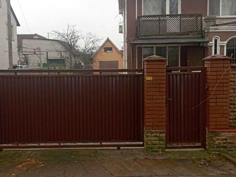 будинок за адресою Євгена Харченка вул. (Леніна), 42/1