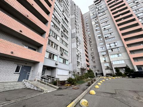 квартира за адресою Братів Горобців вул. (Дмитра Кедріна), 53-А