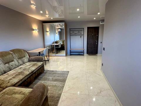 квартира за адресою Дніпро, Героїв просп., 23