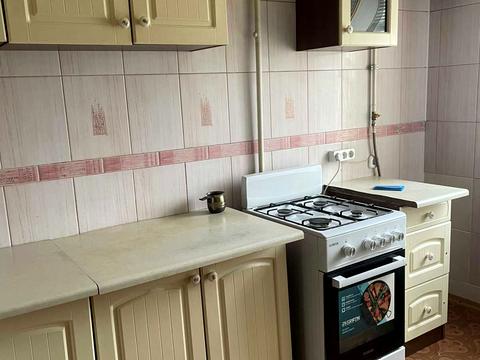 квартира за адресою Юрія Побєдоносцева бульв., 11