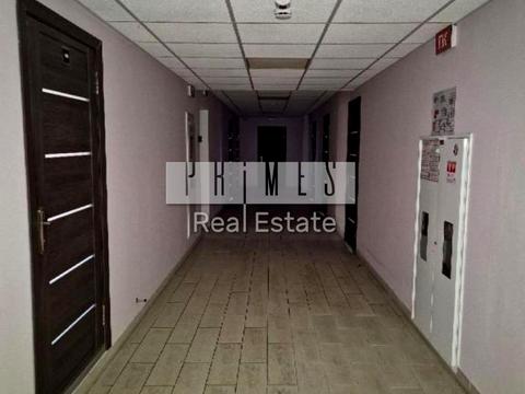 коммерческая по адресу Крещатик ул., 2