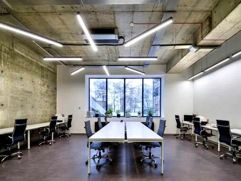 комерційна за адресою Київ, Саксаганського вул., 120