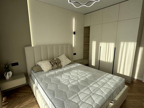 квартира за адресою Степана Бандери вул., 77-Б