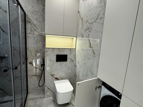 квартира за адресою Степана Бандери вул., 77-Б